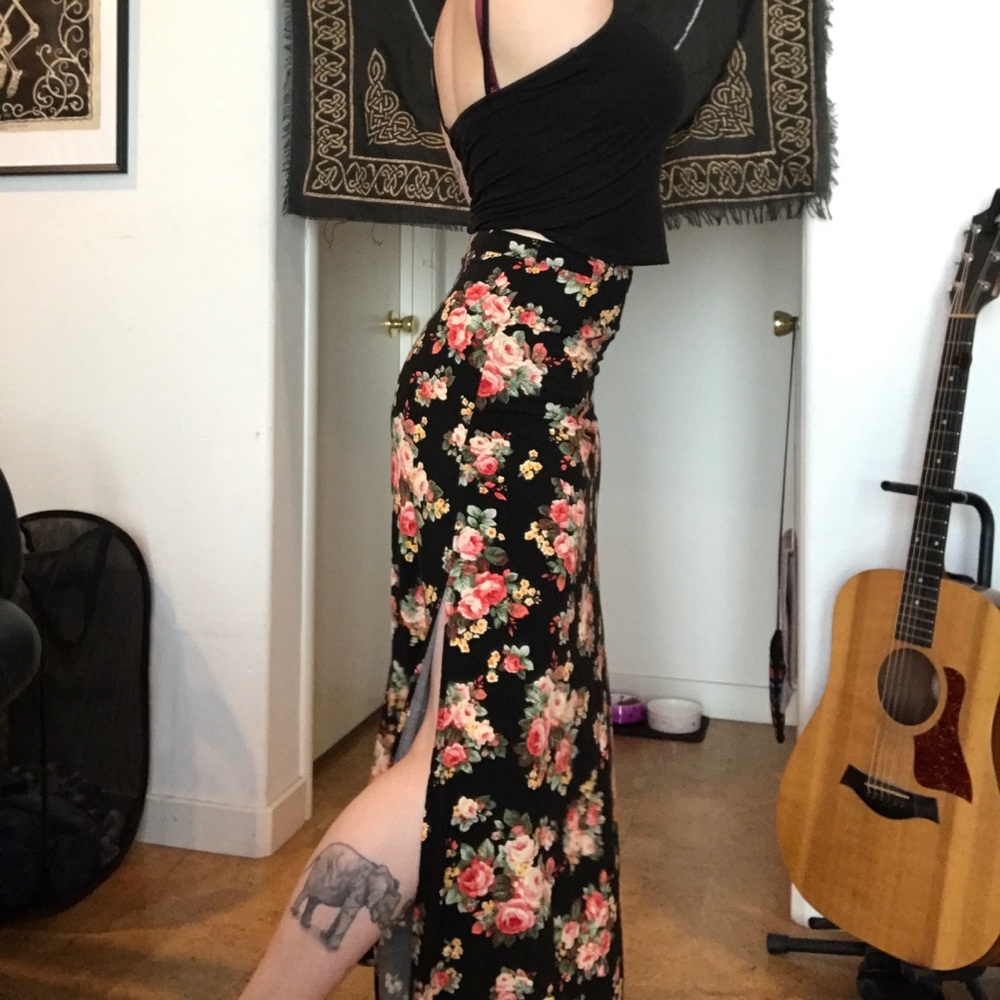 Maxi floral skirt